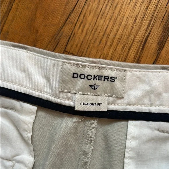 Men's Tan Pants - Picture 3 of 6